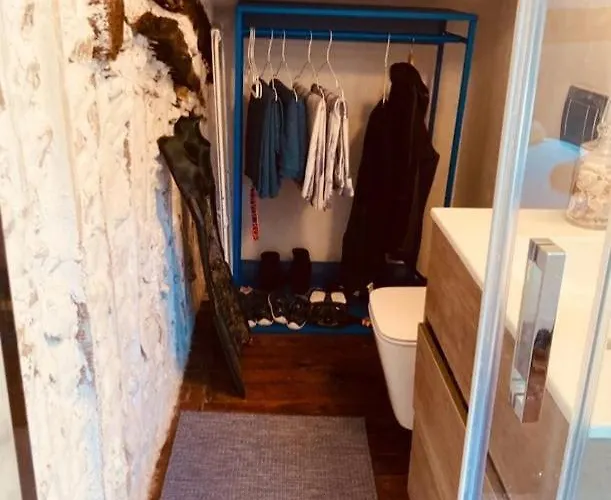 Tazones Ocean Views 펜션